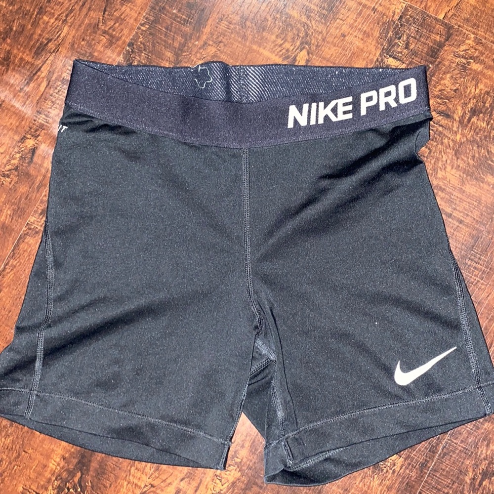 NIKE PRO SPANDEX SHORTS